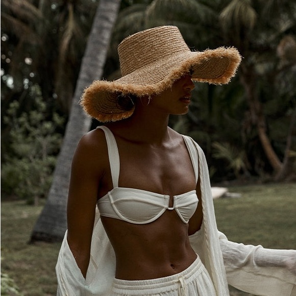 Monday Swimwear Accessories - BRAND NEW with tags 🏷️ BONDI HAT - SMALL BRIM 🏖️